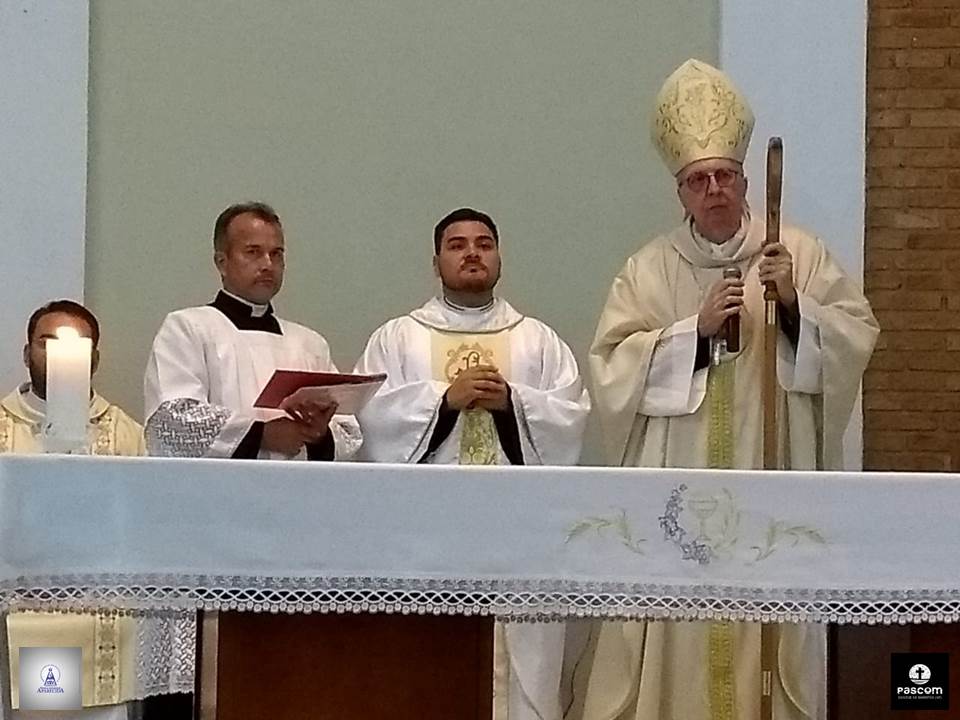 Foto | Paróquia N. Sra. Aparecida de Guaíra acolhe o padre Diego como novo pároco