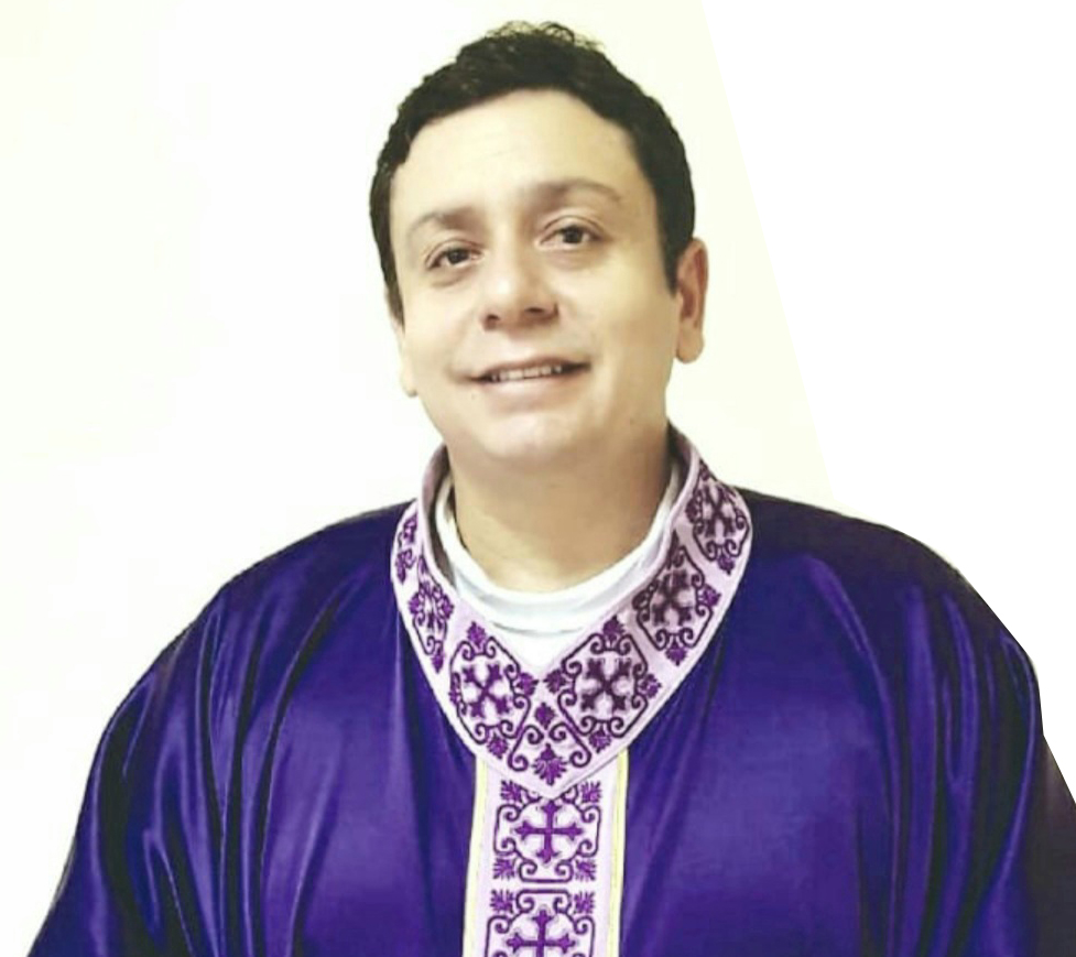 Pe. Sílvio César Aguilar